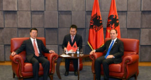 Kryetari i Shqipërisë Nishani priti në takim zv/kryeministrin e parë të Kinës Zhang Gaoli