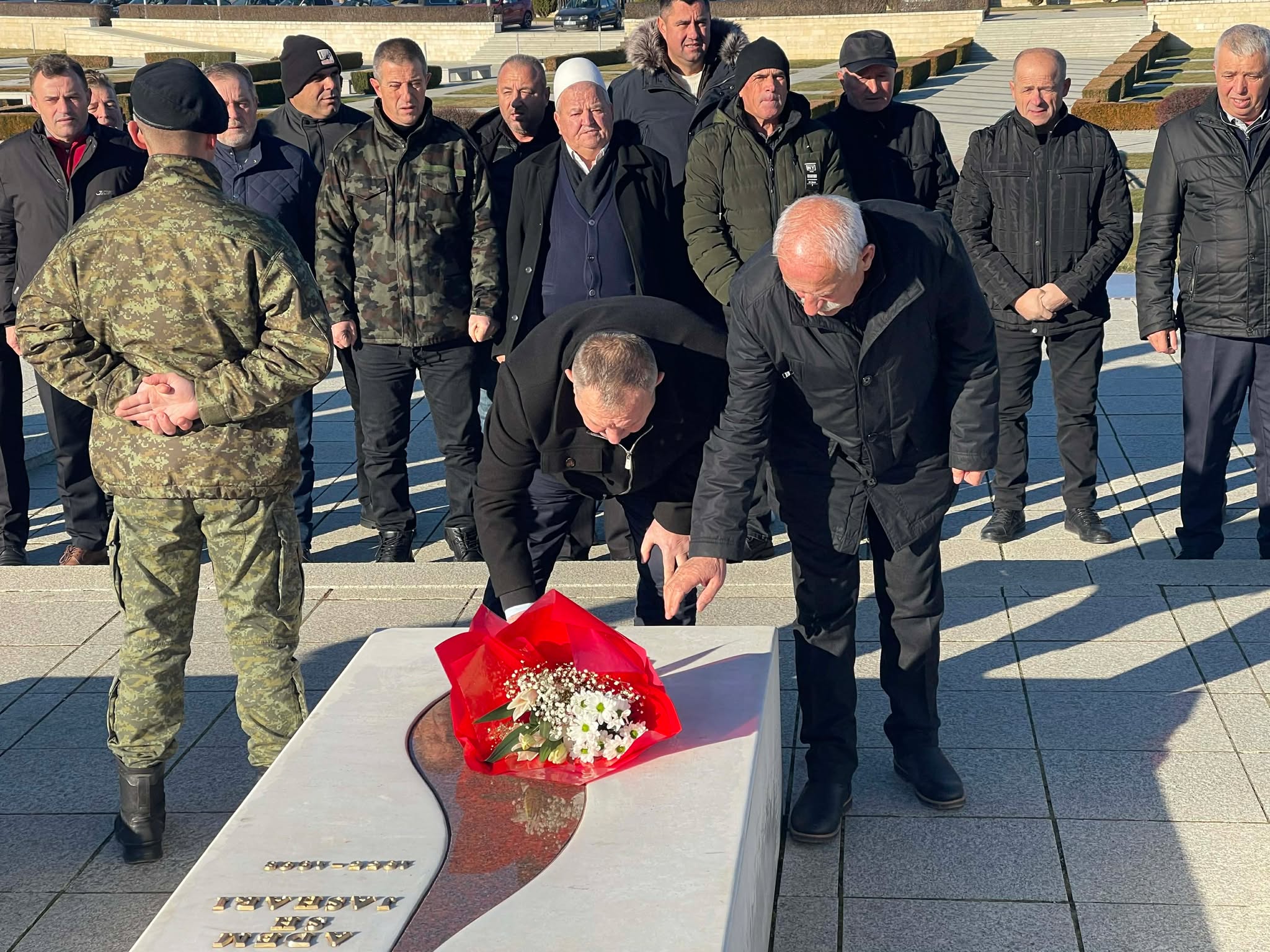 Hysni Gucati  Sot nuk ndihemi ende të lirë