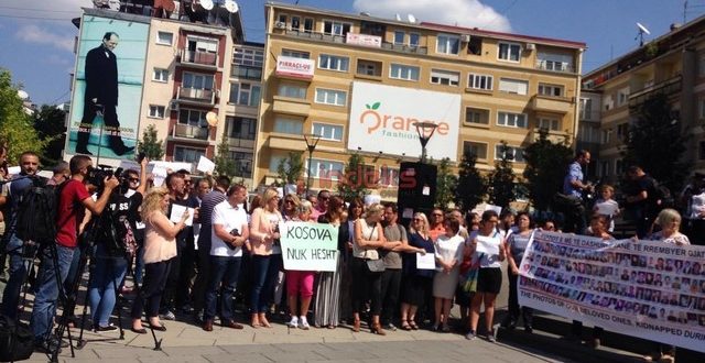 Sot në Prishtinë, u mbajt protesta kundër kandidimit të diplomatit serb, Vuk Jeremiq, në postin sekretarit të OKB-së