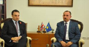 Ministri i Brendshëm, Ekrem Mustafa ka pritur në takim njoftues ambasadorin britanez në Kosovë, Ruairi O’Connel