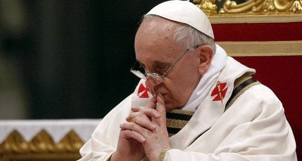 Papa Françesku po kërkon falje në Amerikën e Veriut për gjenocidin që Kisha Katolike u shkaktoi indigjenëve