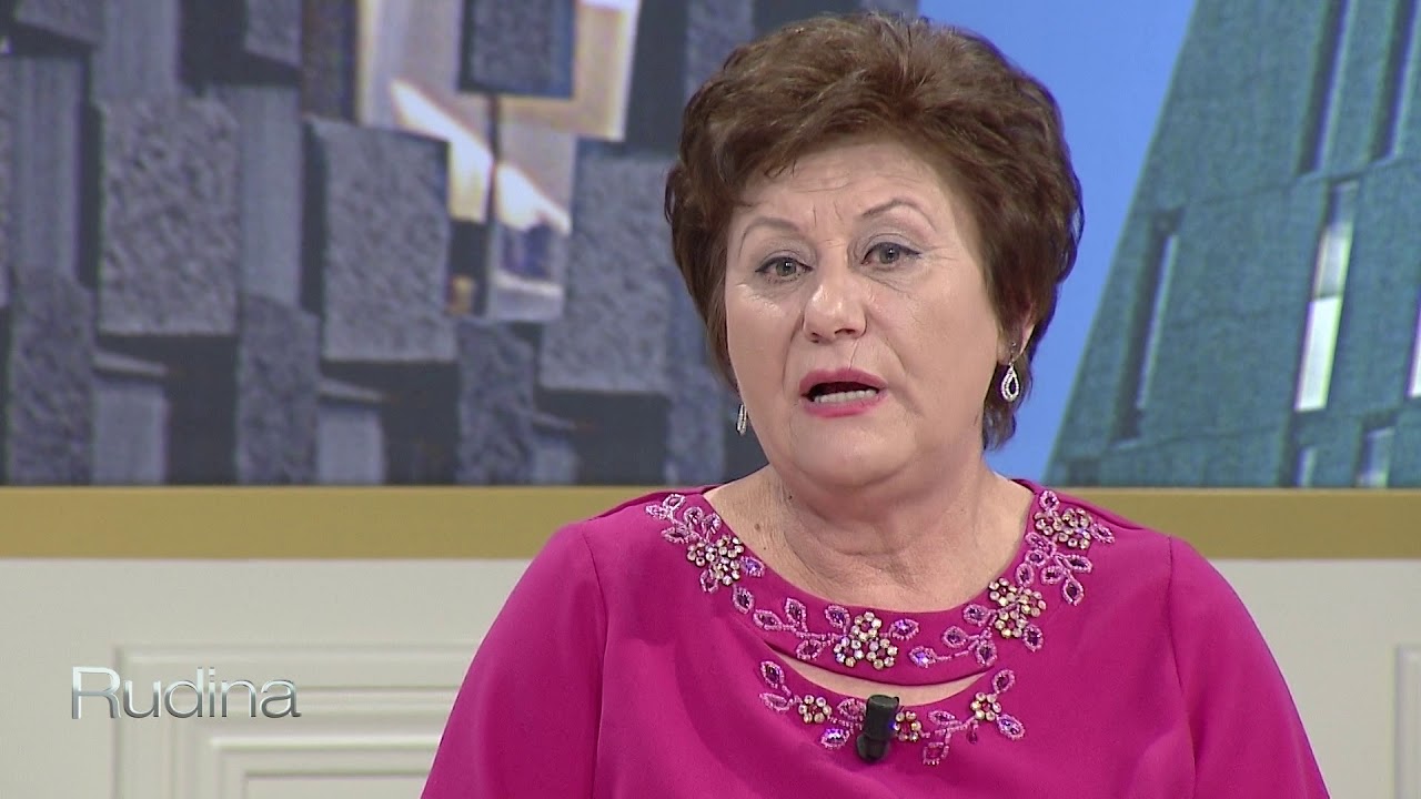 Paro Ziflaj  Unë me këngën dua ti sjell popullit tim  qetësi  paqe  mirëkuptim larg halleve që i sjell politika