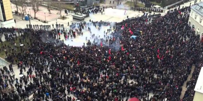 Vetëvendosje e gatshme për të protestuar kundër vendimeve të dëmshme për vendin nga dialogun me Serbinë