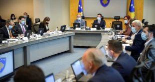 Sot mblidhet Qeveria e Kosovës ku pritet të vendoset për masat e reja kundër virusit korona