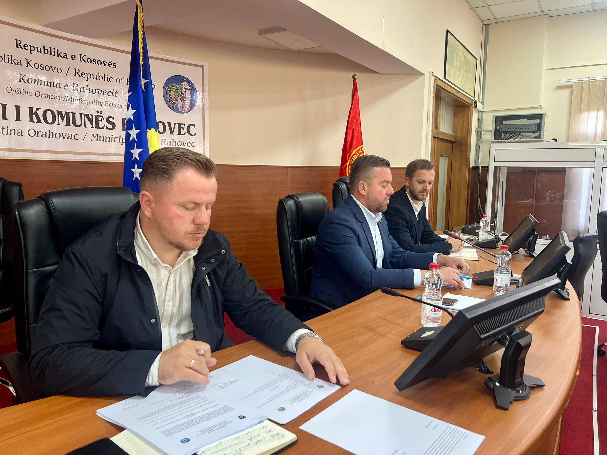 Komiteti për Politikë dhe Financa mbajti mbledhjën e Katërt me radhë për vitin 2026