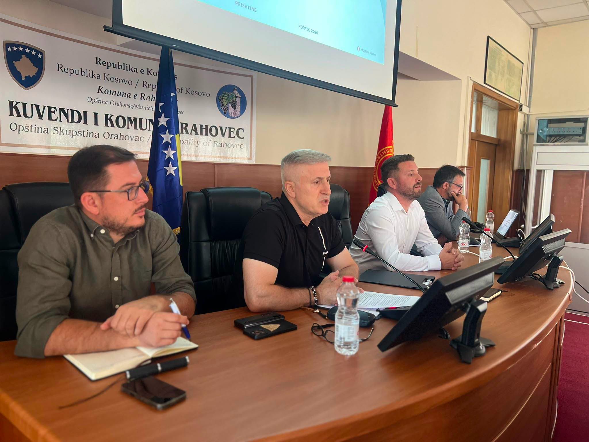 U mbajt konsultim publik për Draft Hartën Zonale të Komunës së Rahovecit