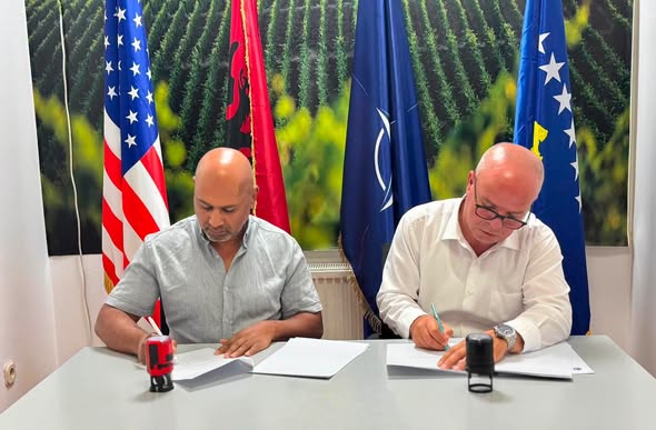 Nënshkruhet Memorandum Mirëkuptimi dhe Bashkëfinancimi për transformimin e vendbanimeve