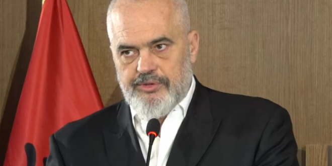 Edi Rama: Fëmijët janë duke u përdorur nga Ilir Meta dhe Sali Berisha, si kamikazët e terroristëve të Boko Haramit