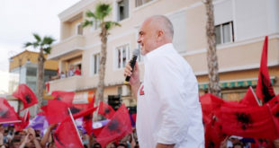 Rama: Vlora bën bashkë Kosovën dhe Shqipërinë