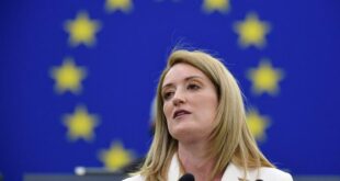 Kryetarja e Parlamentit Evropian, Roberta Metsola, ka kritikuar BE-në për hezitim në liberalizimin e vizave për Kosovën