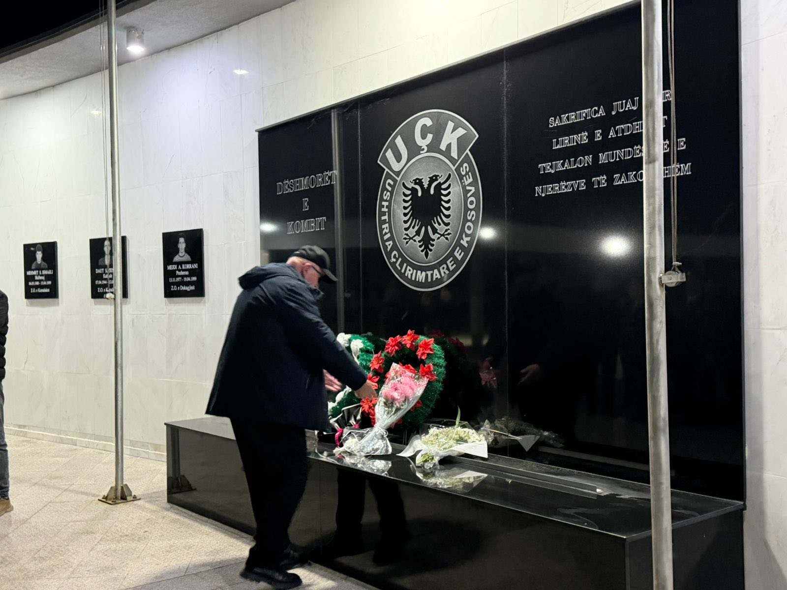 Nata e Zjarreve shënohet në Varrezat e Dëshmorëve në Viti