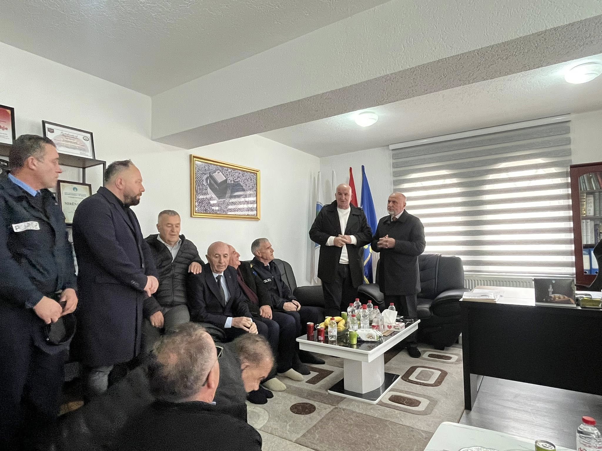 Kryetari Sokol Haliti  me rastin e festës së Fitër Bajramit  ka vizituar Bashkësinë Islame në Viti