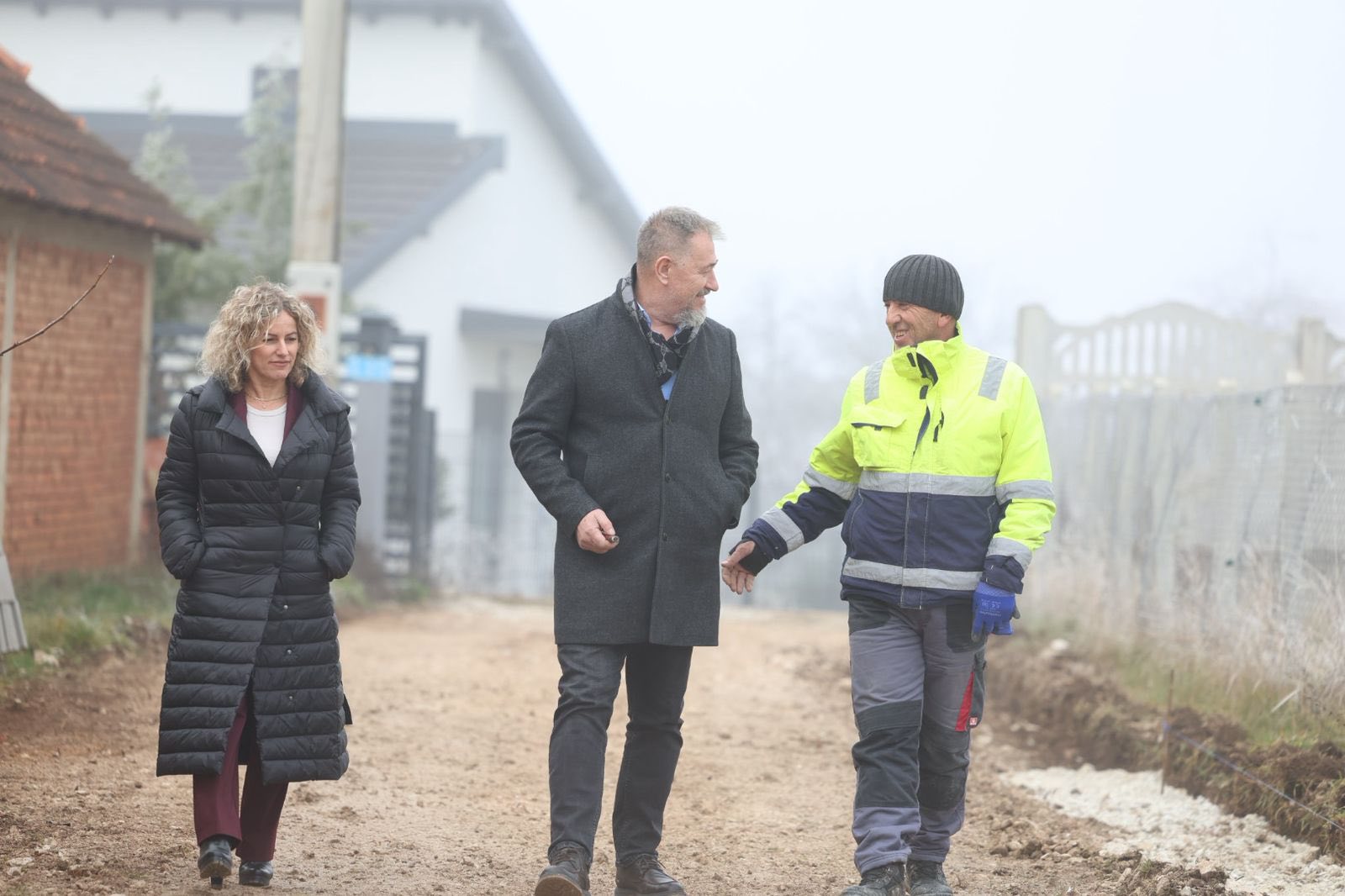 Kryetari Lushtaku ka dalur në terren për të parë nga afër disa nga projektet në zhvillim e sipër