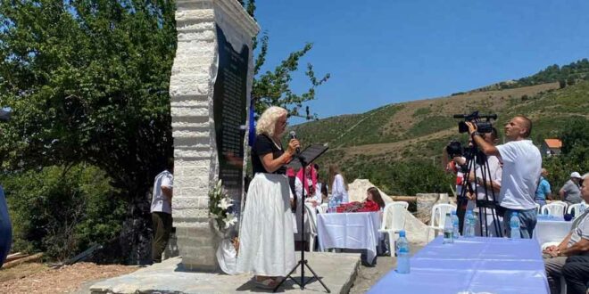 Prof.dr. Sabile Keçmezi- Basha: LUSNA DHE LUMA – ATY KU RREH ZEMRA E KOMBIT