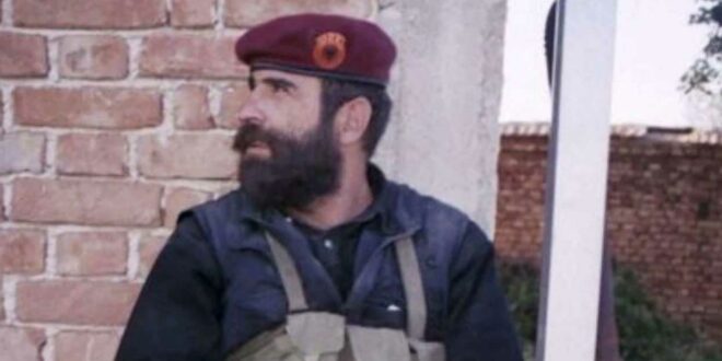 Ndahet nga jeta komandanti i UÇK-së, Sahit Jashari, njëri nga themeluesit e luftës çlirimtare