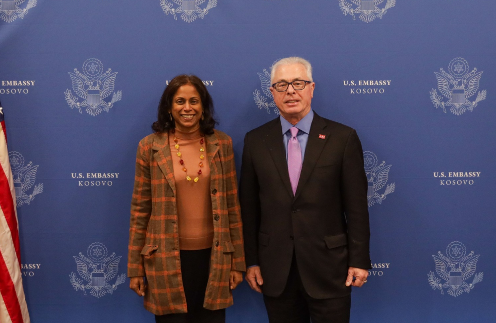 Anu Prattipati  takohet me veprimtarin Harry Bajraktari  vlerësohet kontributi për marrëdhëniet Kosovë SHBA