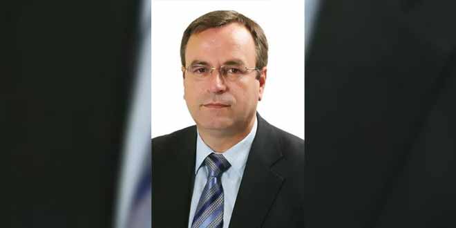 Selajdin Abdullahu  E SHKATËRRUAM KOSOVËN  E DËRGUAM THAÇIN NË HAGË DHE UÇK në  E RRËZUAM ALI AHMETIN DHE BDI në  PO E DJEGIM SHQIPËRINË DHE PO E BËJMË NJË MBRETËRI IMAGJINARE TË ÇAKORRIT E TË ARAVE TË DËBELLDËHIT 