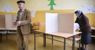Serbët e Graçanicës edhe pse formalisht pranojnë institucionet e Kosovës votuan për zgjedhjet parlamentare të Serbisë