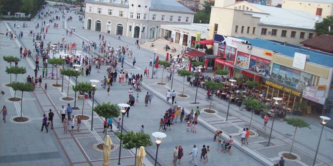 Masat ndaj virusit korona po e rrisin ankthin tek qytetarët, pasi ato po vlerësohen si ndëshkueese e jo mbrojtëse