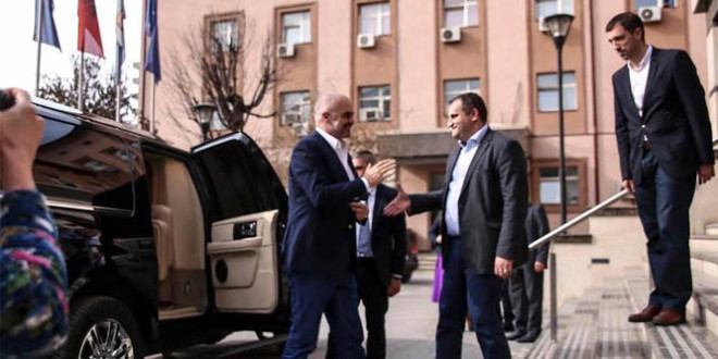 Kryetari i Prishtinës, Shpend Ahmeti, priti në takim, kryeministrin e Shqipërisë, Edi Rama