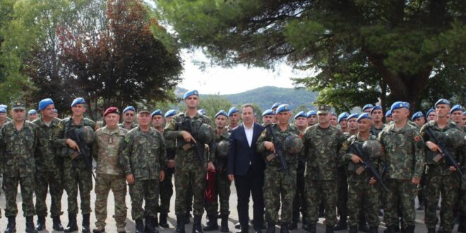 Shqipëria dërgoi kontingjentin e dytë me 30 efektivë nga Forca Tokësore, për të shërbyer në misionin e KFOR-it, në Kosovë