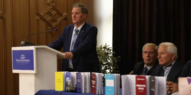 Arbanë Qeriqi: Intervistё me Dr. Skёnder Demaliaj