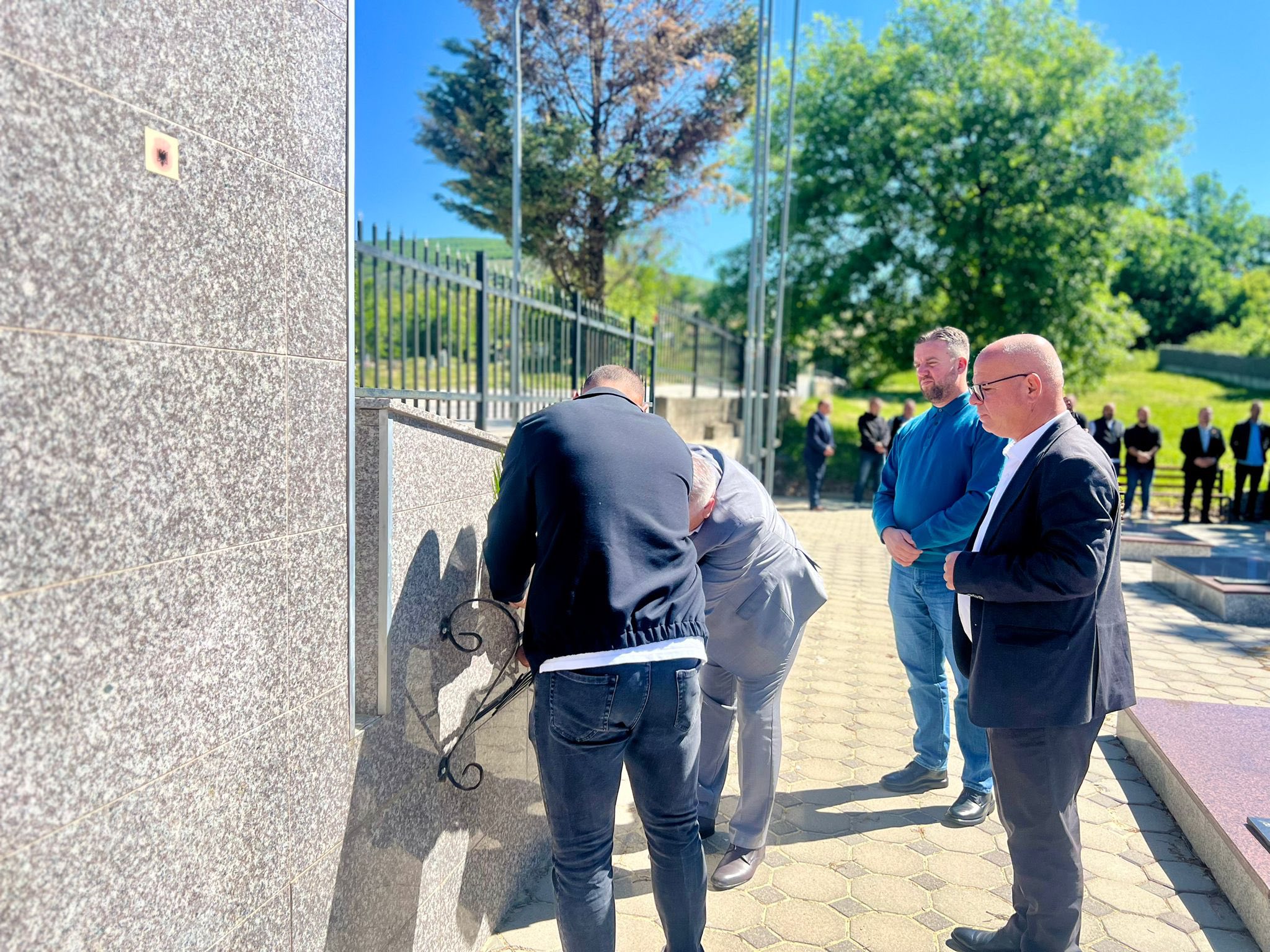 NË RAHOVEC SHËNOHET 5 MAJI   DITA E DËSHMORËVE TË KOMBIT