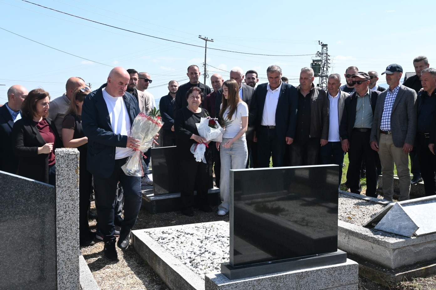 Nderohet ish deputeti Hysni Salihu në 27 vjetorin e shkuarjes në amshim