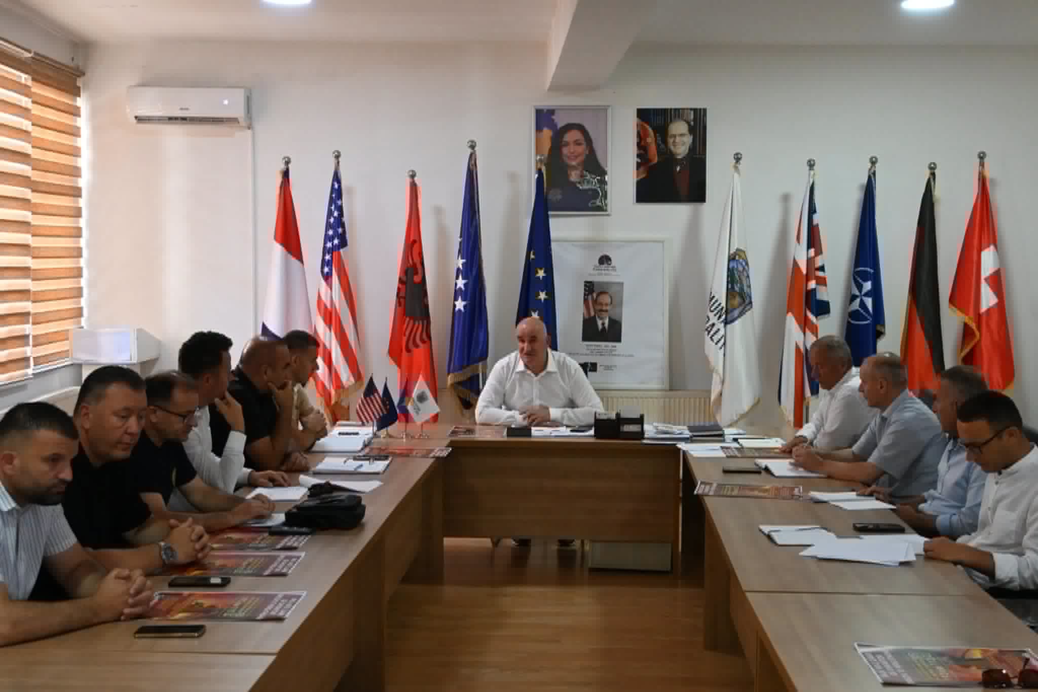 Komuna e Vitisë mbajti takim koordinues për parandalimin e zjarreve gjatë sezonit veror