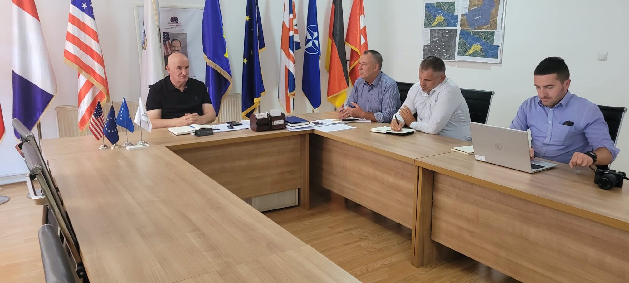 Komuna e Vitisë diskuton mundësitë për investime në sistemet e ngrohjes me biomasë