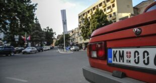Serbët në veri janë paralajmëruar që të mos i regjistrojnë automjetet e tyre me targa të Republikës së Kosovës