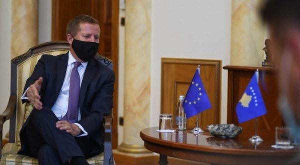 Shefi i BE-së në Kosovë, Tomas Szunyog thotë së pret që insitucionet e Kosovës të formohen sa shpejt dhe të punojnë për popullin
