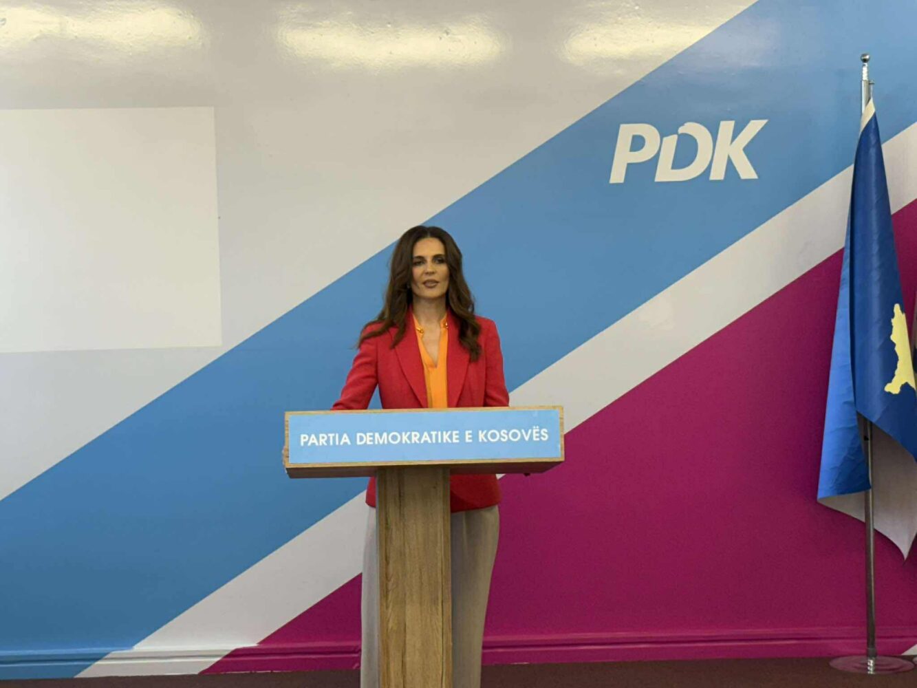 Reagimi i Vlora Çitakut ndaj VV së   Akuzat ndaj Sala Jasharit janë të papranueshme dhe të padrejta  