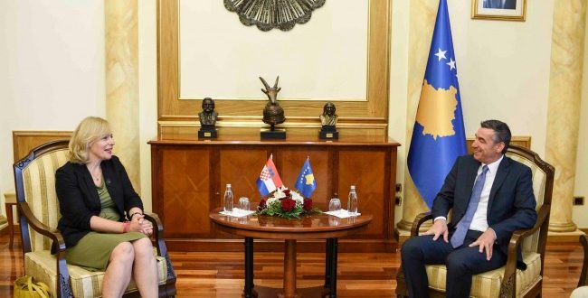 Kryeparlamentari, Kadri Veseli ka biseduar me ambasadoren kroate në Prishtinë, Marija Kapitanoviq