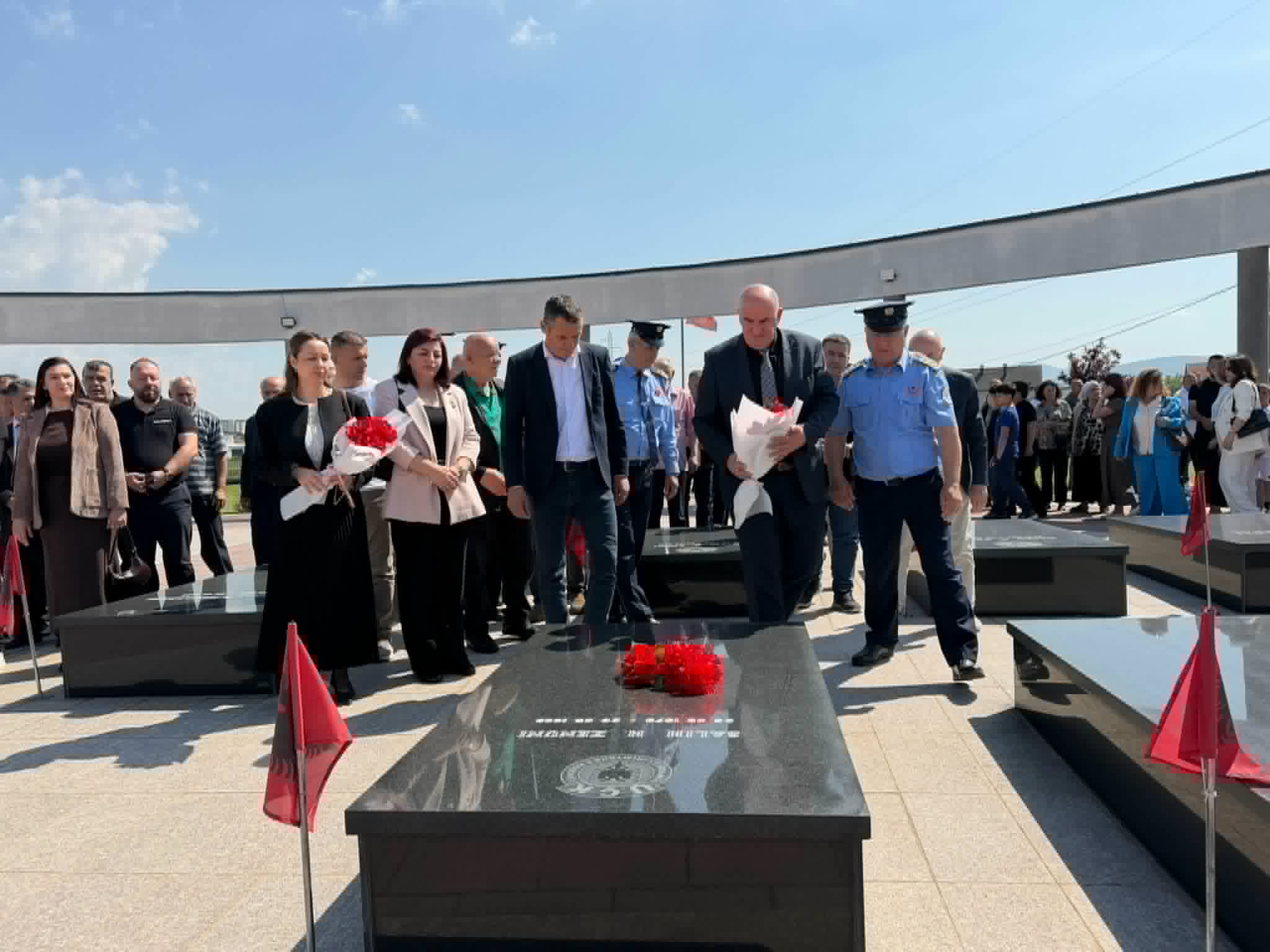 Në përvjetorin e rënies heroike të dëshmorëve të kombit  Bafti Haxhiu e Salih Zenuni  u mbajtën aktivitete përkujtimore