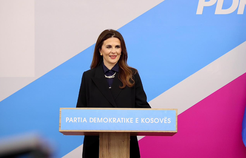 Vlora Çitaku  Gazi amerikan është çështje e sigurisë kombëtare  LVV ja ka penguar pavarësinë energjetike të Kosovës