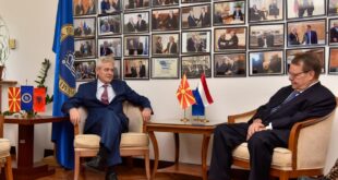 Kryetari i Bashkimit Demokratik për Integrim, z. Ali Ahmeti ka takuar ambasadorin Holandez, Dirk Jan Kop