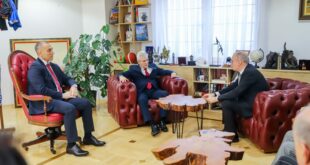 Ali Ahmeti dhe Artan Grubi kanë pritur në takim ministrin për Europë dhe Punë të Jashtme të Republikës së Shqipërisë, z. Igli Hasani