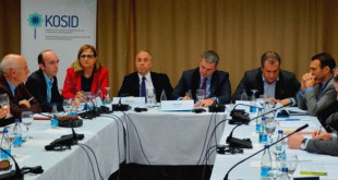 Ministri, Zharku, mori pjesë në panelin me temë: “Ndikimi i veturave në shëndet dhe siguri rrugore”, të organizuar nga KOSID-i