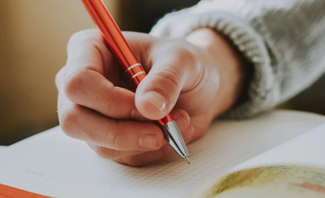 Bedri Halimi  LOJA RRETH  ANTOLOGJIVE POETIKE 