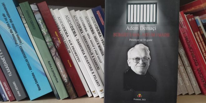 Në tre vjetorin e ndarjes nga jeta të Adem Demaçit sot në Prishtinë përurohet libri, “Burgjet e mia, fati im i madh”