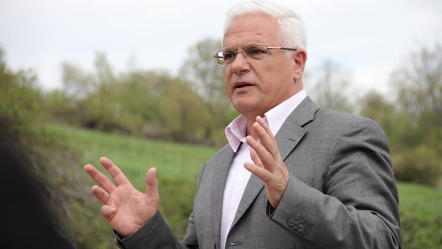 Adem Grabovci  Drejtësia do të triumfojë  Dielli i lirisë do të lindë sërish për çlirimtarët