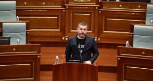 Deputeti, Ardian Kastrati, kritikon Qeverinë për mos reagimin kundër deklaratave të serbit, Vulin, lidhur me Masakrën e Reçakut