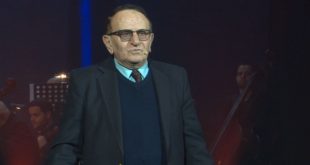 Albert Z. Zholi: Flet “Nderi i Kombit” Agim Krajka: Amerika më dha shumë mundësi, por tani Amerikë për mua është vetëm Shqipëria