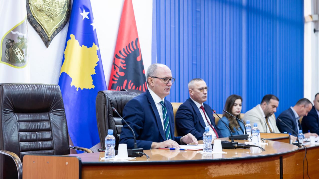 Kryetari Aliu mbajti takimin e dytë publik me qytetarë