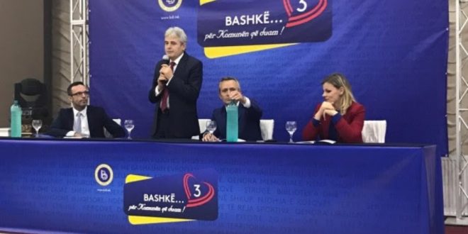 Kryetari i Bashkimit Demokratik për Integrim, Ali Ahmeti, ka marrë pjesë në tubimin zgjedhor të mbajtur në Shuto Orizarë