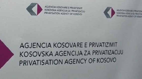 Kandidatët e FSK-së, Enderon Vuthaj dhe Arlind Shefiku do të studiojnë në Akademinë e Forcave Ajrore amerikane