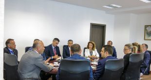 Kryeministri Haradinaj: Albena Reshitaj do të udhëheq Task Forcën për Pastrimin e Kosovës