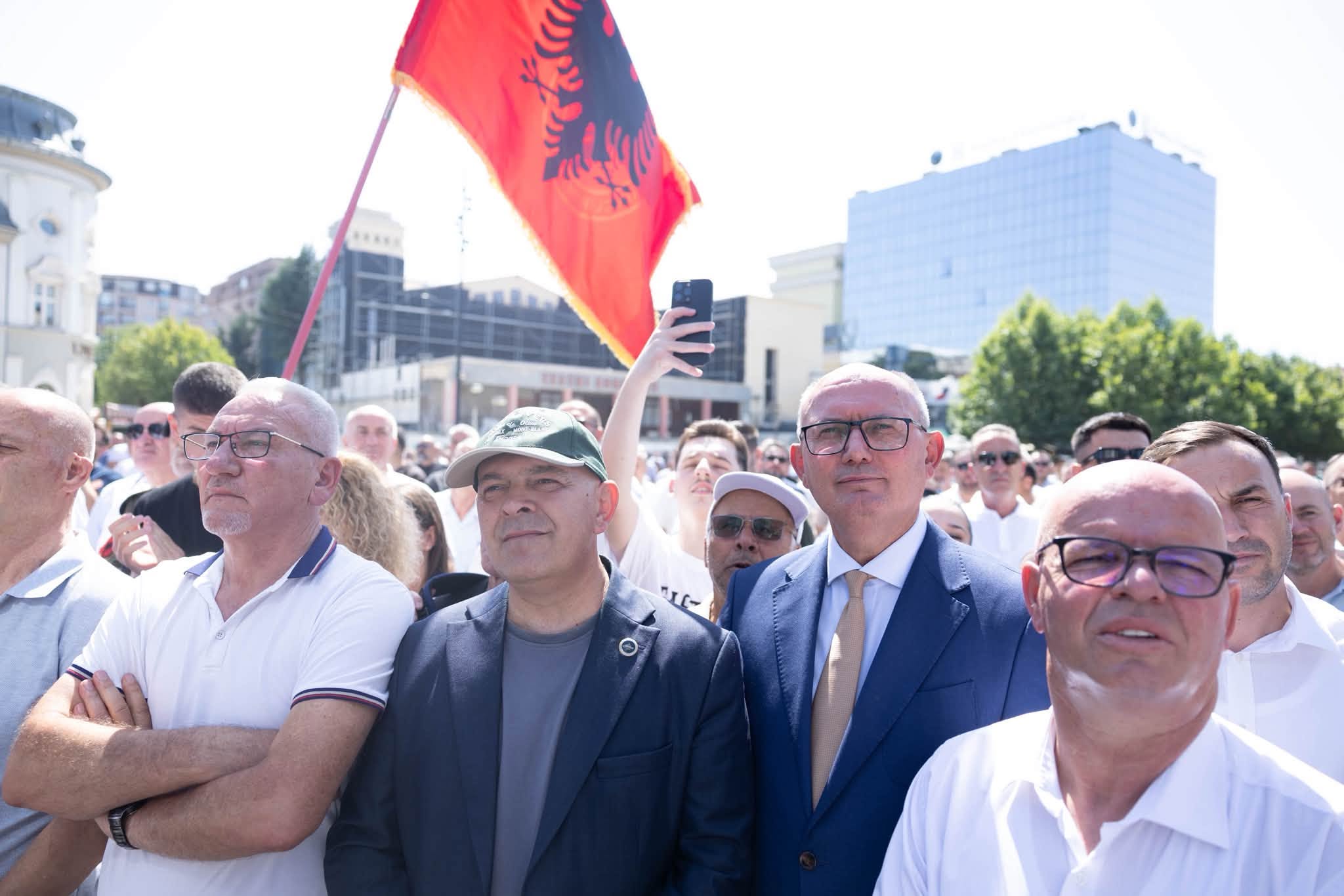 Agim Aliu  Me tendenca të qarta centralizuese e të kundërligjshme  po cenohet rëndë autonomia e funksionimi i Komunave të Kosovës