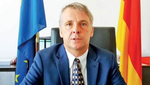 Ambasadori i Gjermanisë në Kosovë, Jörn Rohde, ka kundërshtuar projektligjin për mbrojtjen e vlerave të UÇK-së